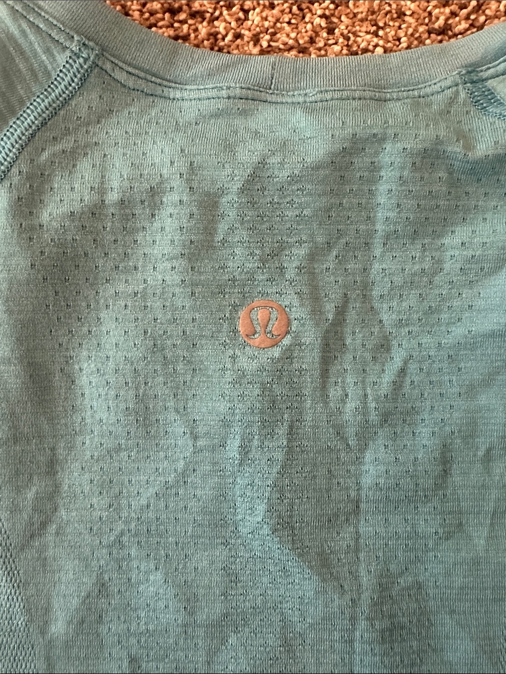 Lululemon Short Sleeve Swiftly Tech, size 2 - Picture 3 of 4